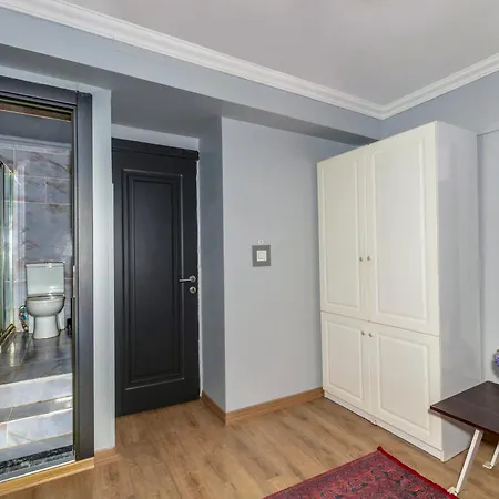 Ξενοδοχείο Lavanta 3*