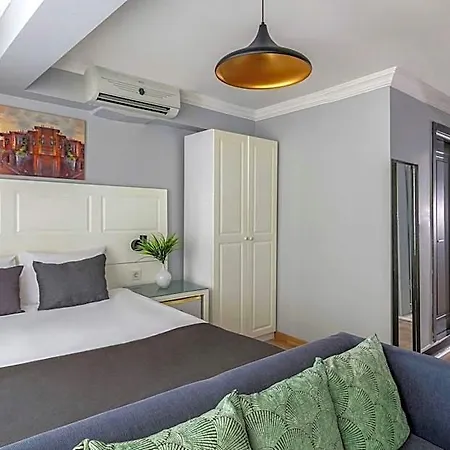 Hotel Lavanta 3*